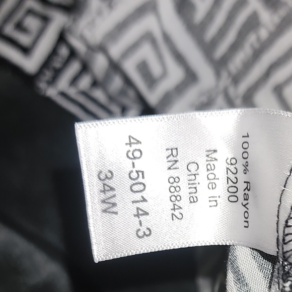 Woman Within Black & White Rayon Pattern Pants 34W NWOT - Picture 7 of 11